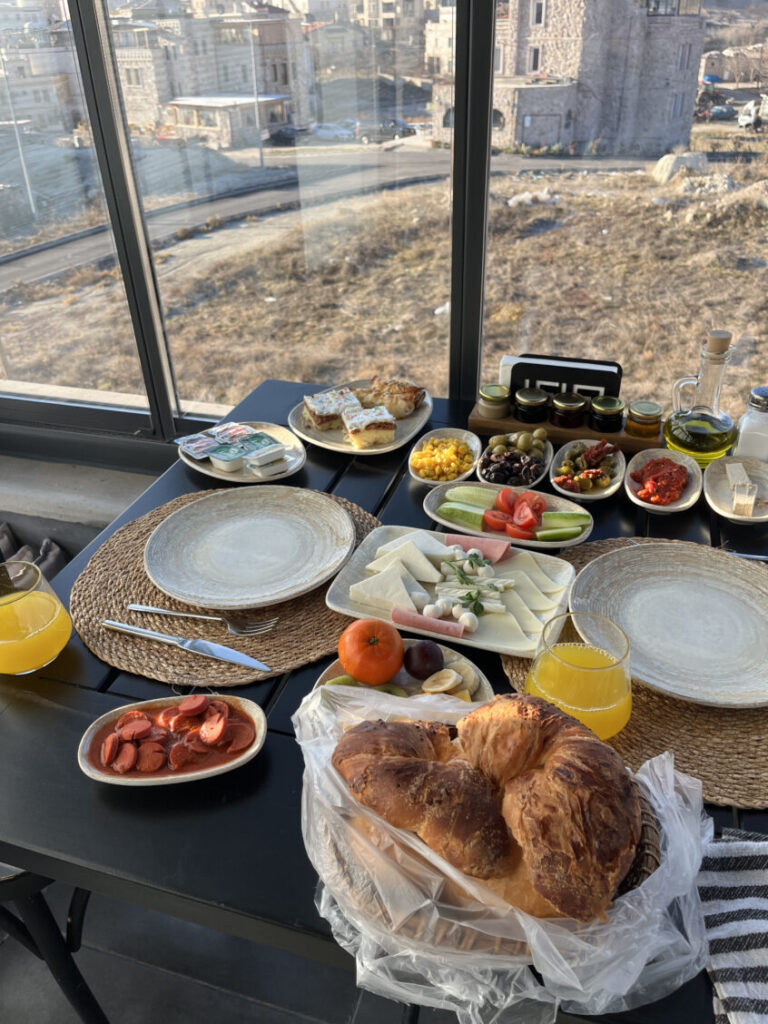 カッパドキアのホテルの朝ごはん